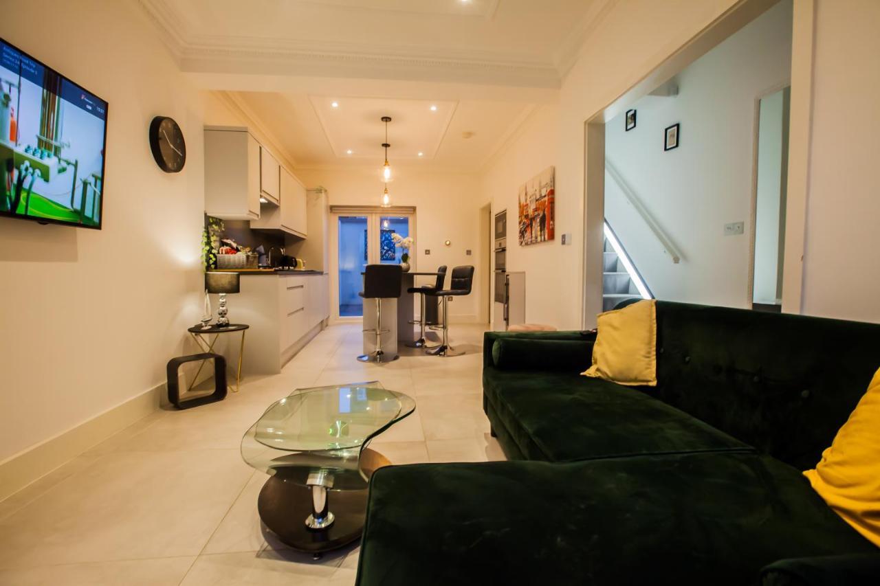 Surbiton Luxury Garden House 19A Βίλα Εξωτερικό φωτογραφία